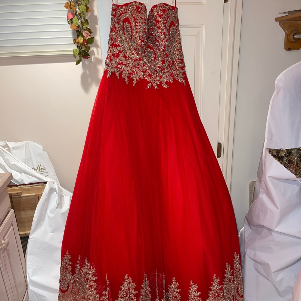 STILL AVAILABLE !! Needs to go OBO Red with gold beaded embroidered gown.